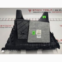 Бардачок (перчаточный ящик) LTHR BLK Tesla model X S REST 1003327-01-P 1003