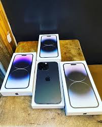Apple iPhone 11 Pro Max Apple iPhone 12 Pro Max Apple iPhone 13 Pro Max и Apple iPhone 14