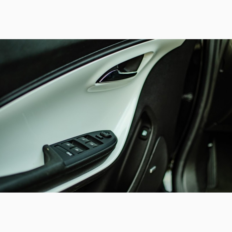 Фото 16. Chevrolet Volt Premier 2015, 58 тыс. км