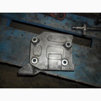 Mazda FSJ315811A, Кронштейн кондиціонера Мазда Премасі FP, FS, оригін