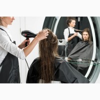 Кератинове вирівнювання, відновлення волосся та реконструкція в Ірпені