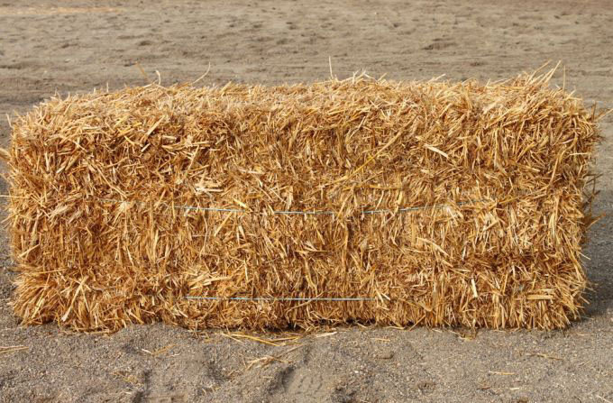 Фото 3. Доставка пшеничной Соломы в тюках по Запорожью