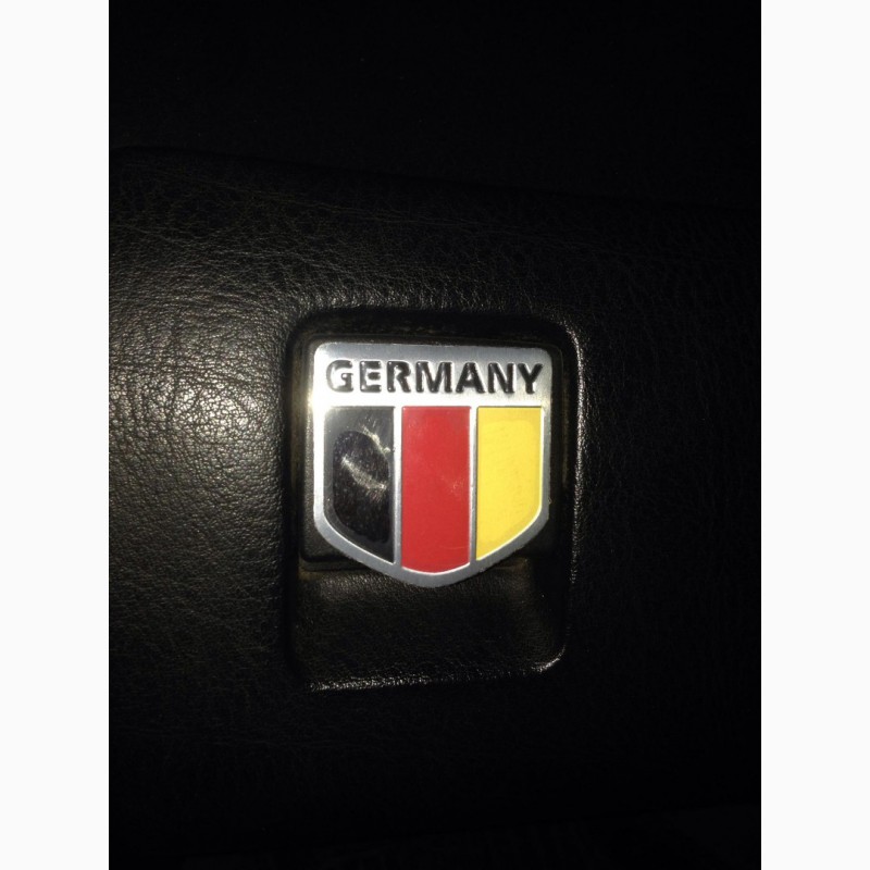 Фото 2. Наклейка на авто Флаг Германии алюминиевая