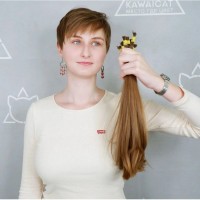 Купуємо тільки натуральне волосся у Києві від 35 см.Ми вам зателефонуємо та озвучимо ціну