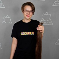 Купуємо тільки натуральне волосся у Києві від 35 см.Ми вам зателефонуємо та озвучимо ціну