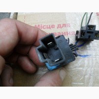 Реле поворотов Ниссан 25730 9F900 Nissan, Flasher Unit, 4DB 006 979-00