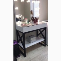 Продам візажний (гримерний, туалетний) столик з дзеркалом та підсвічуванням