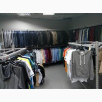 Продам торговое оборудование (торговая мебель) магазин одежды и обуви
