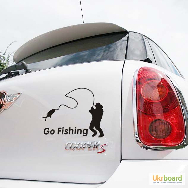 Фото 2. Наклейка на авто На рыбалку светоотражающая Тюнинг авто