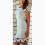 Вязаное белое нежное платье, с ажурной отделкой верха и низа крючком, в наличии и на заказ