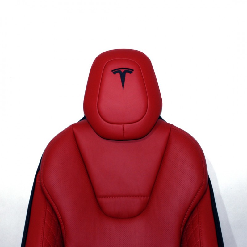 Фото 9. Офисное кресло из автомобильного сиденья Tesla model X