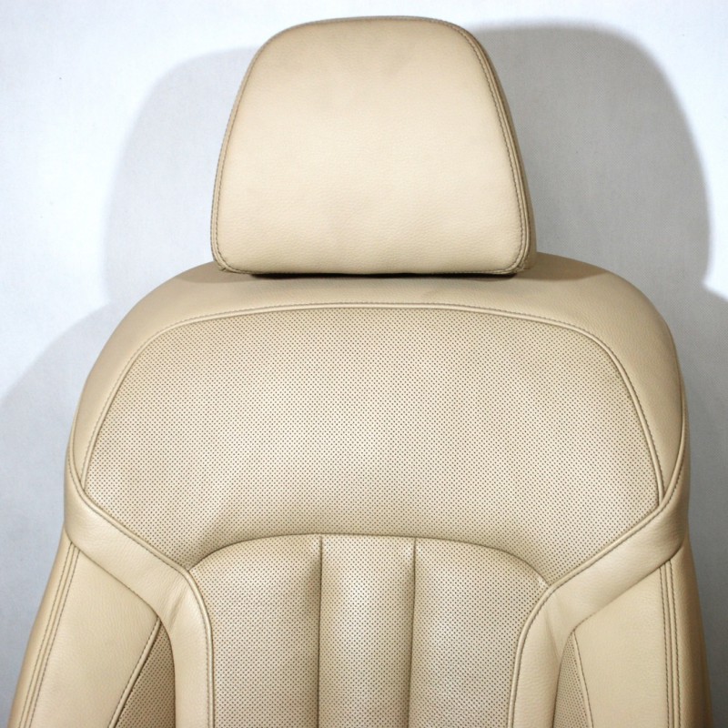 Фото 7. Офисное кресло из автомобильного сиденья BMW 7 серии G11