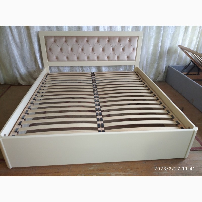 Ліжко дубове Фантазія 160х200 біле з ПМ