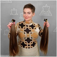 Yаша компанія у Дніпрі готова купити Ваше волосся ДОРОГО від 35 см