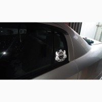Наклейка на авто VIP Черная и Белая светоотражающая Тюнинг