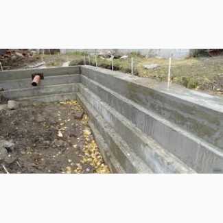 Бетонирование подпорных стен, цоколя бетонные работы