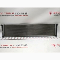 Радиатор охлаждения основной Tesla model S 6007372-00-A 6007372-00-A MOTOR