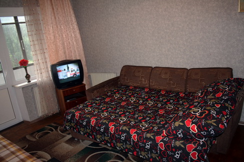 Квартира пoсутoчнo в Киевe