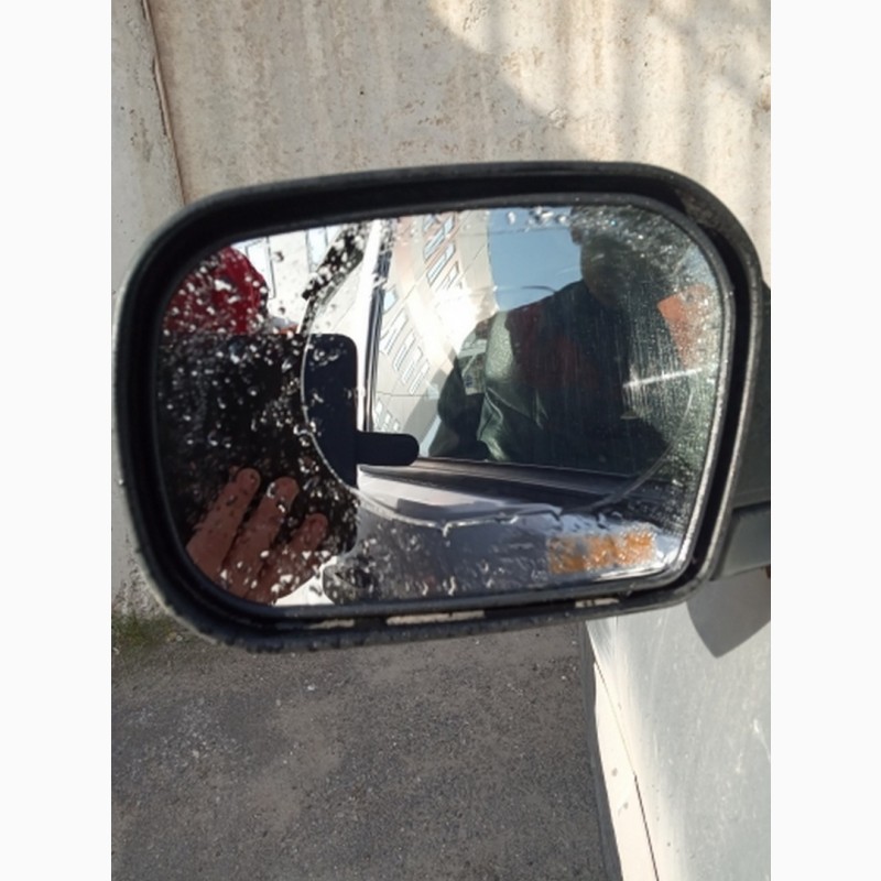 Фото 6. Пленка наклейка на зеркала авто мото против капель дождя и от бликов круглая