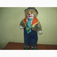 Лялька порцелянова Клоун