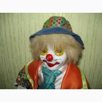 Лялька порцелянова Клоун